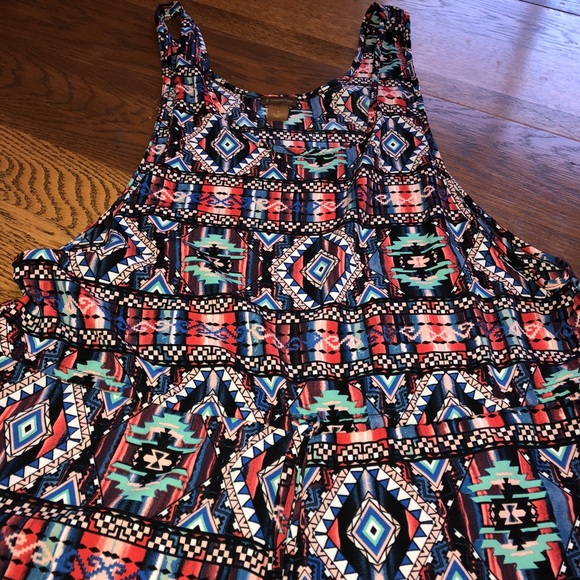 Ikat Sleeveless Romper - Picture 4 of 5